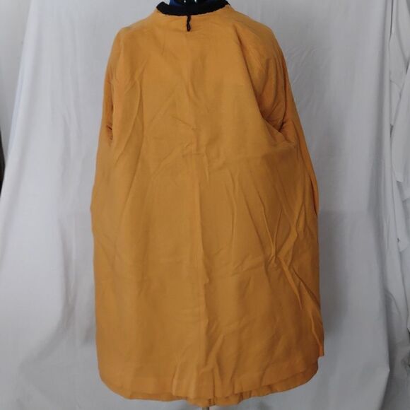 Vintage Reversible Woman's Wrap Around Wool Jacket - Picture 5 of 10